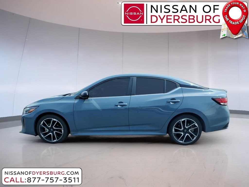 Used 2024 Nissan Sentra SR w/ SR Premium Package FWD image 6