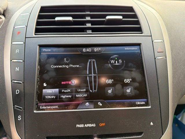 Used 2016 Lincoln MKZ w/ Equipment Group 200A Select FWD image 15