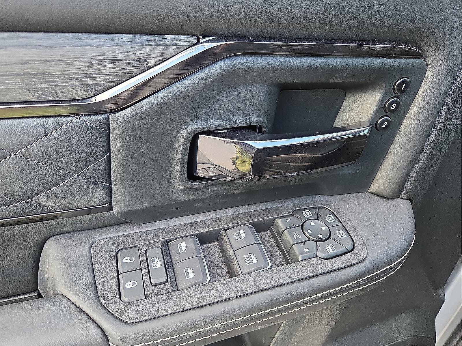 New 2026 RAM 2500 Limited image 13