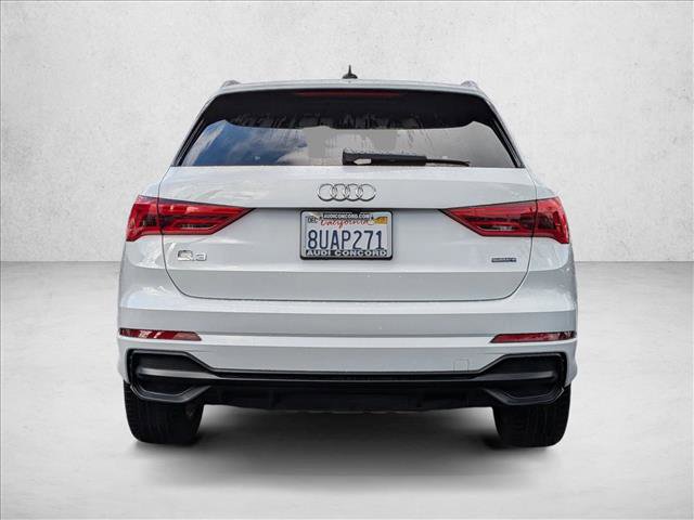 Used 2021 Audi Q3 2.0T Premium w/ 19" Wheel Package image 7