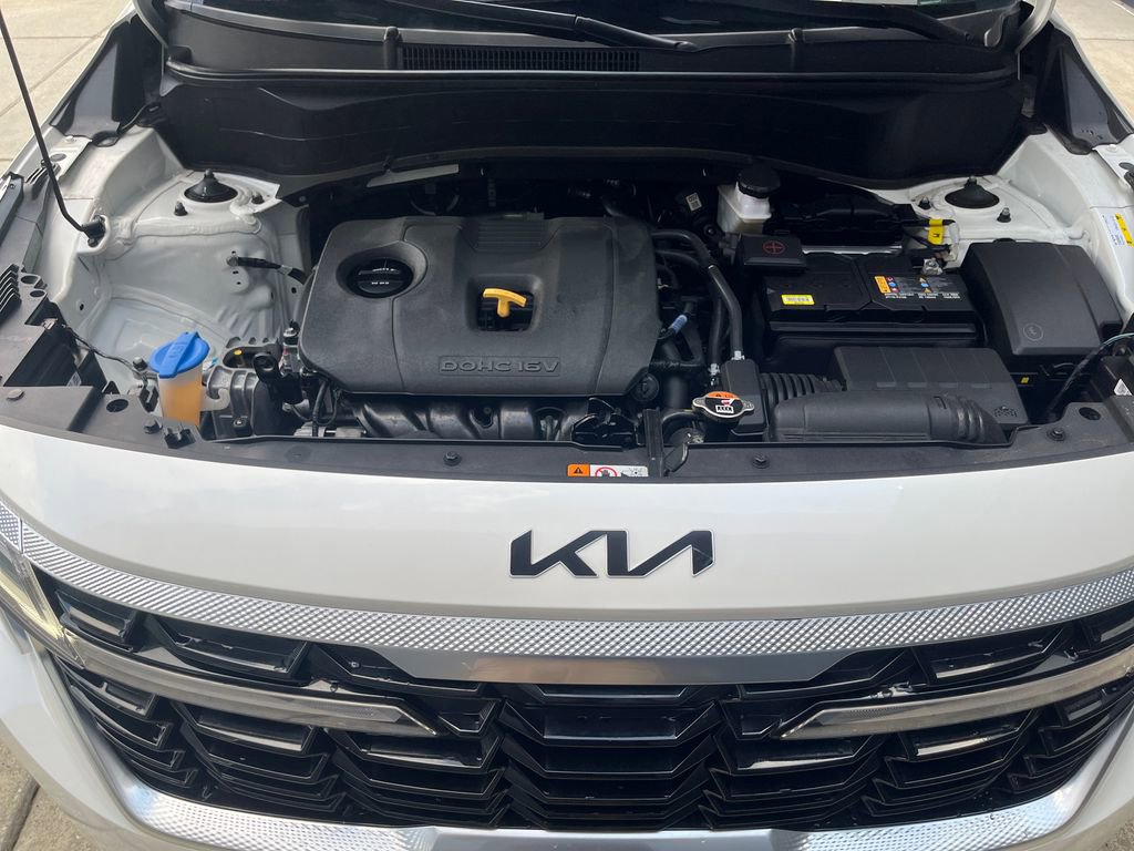 Used 2025 Kia Seltos S FWD image 25