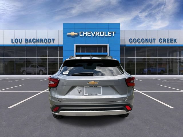 Used 2024 Chevrolet Trax LT FWD image 7