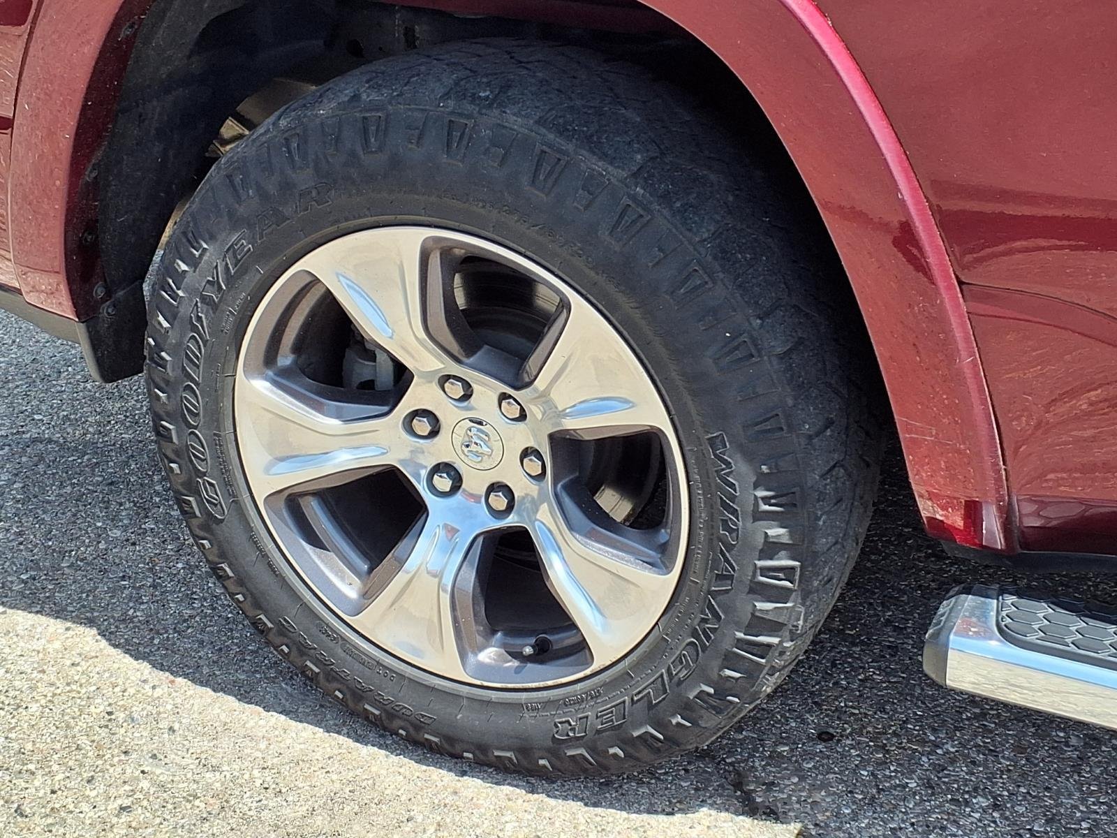 Used 2021 RAM 1500 Laramie AWD/4WD image 6