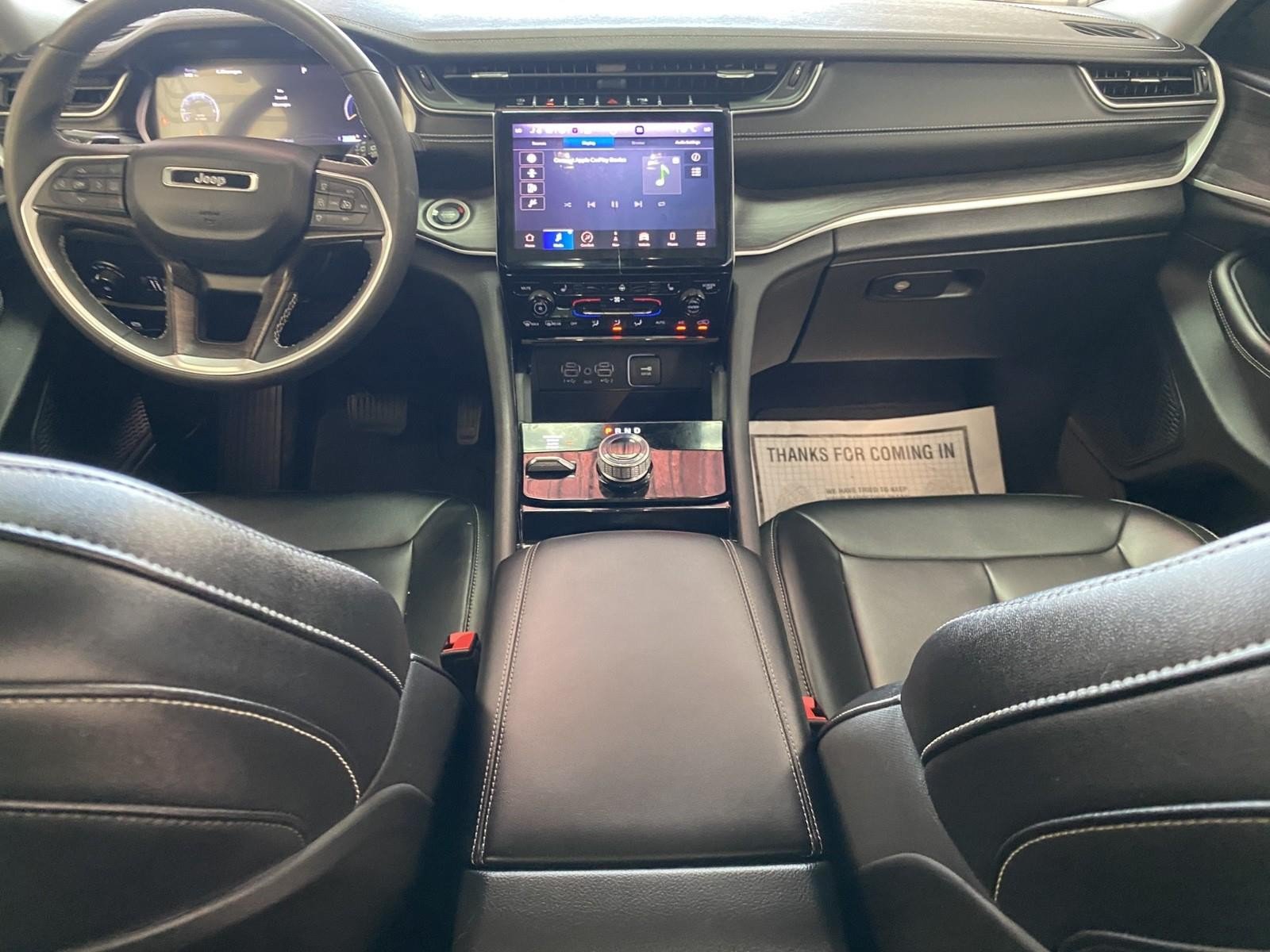 Used 2023 Jeep Grand Cherokee L Limited AWD/4WD image 13