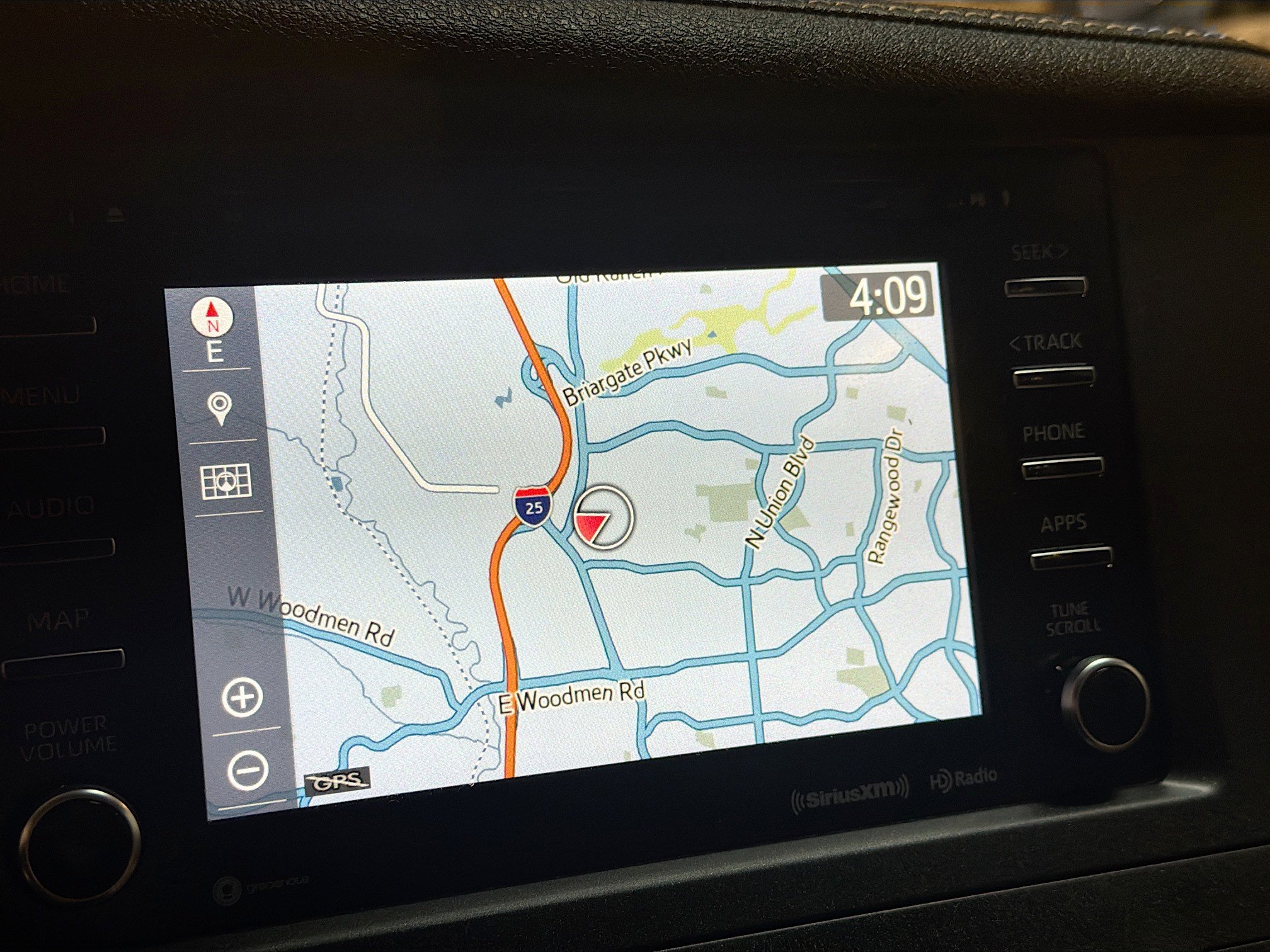 Used 2019 Toyota Sienna XLE image 22