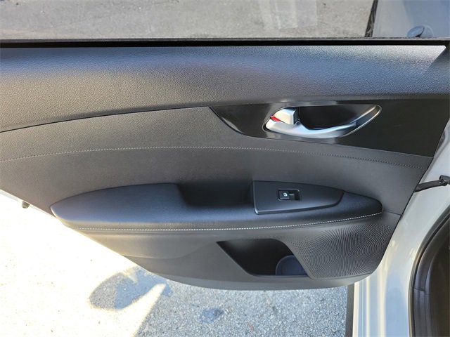 Used 2022 Kia Forte GT-Line image 10