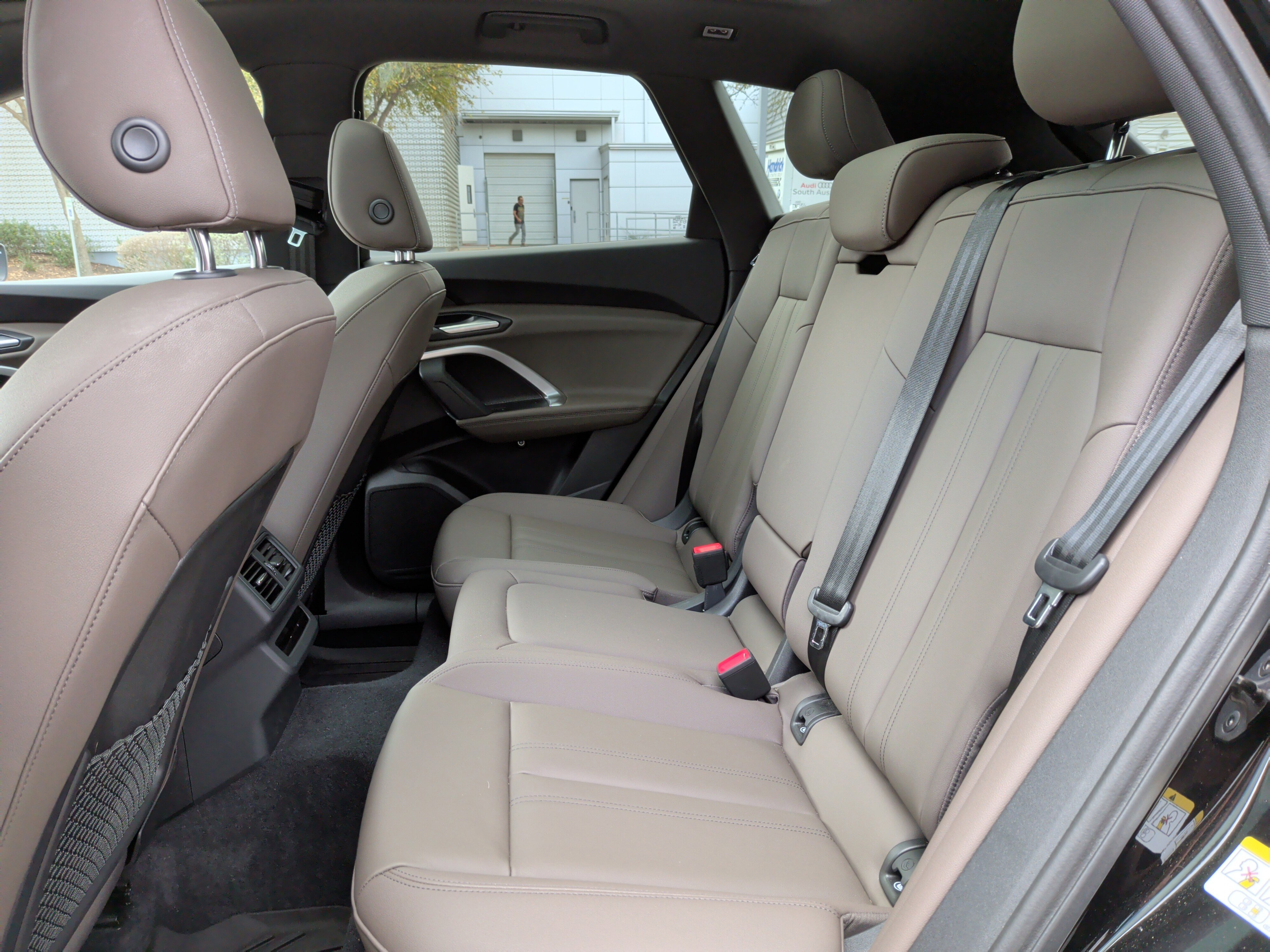 Certified 2025 Audi Q5 Premium w/ Convenience Package AWD/4WD image 32