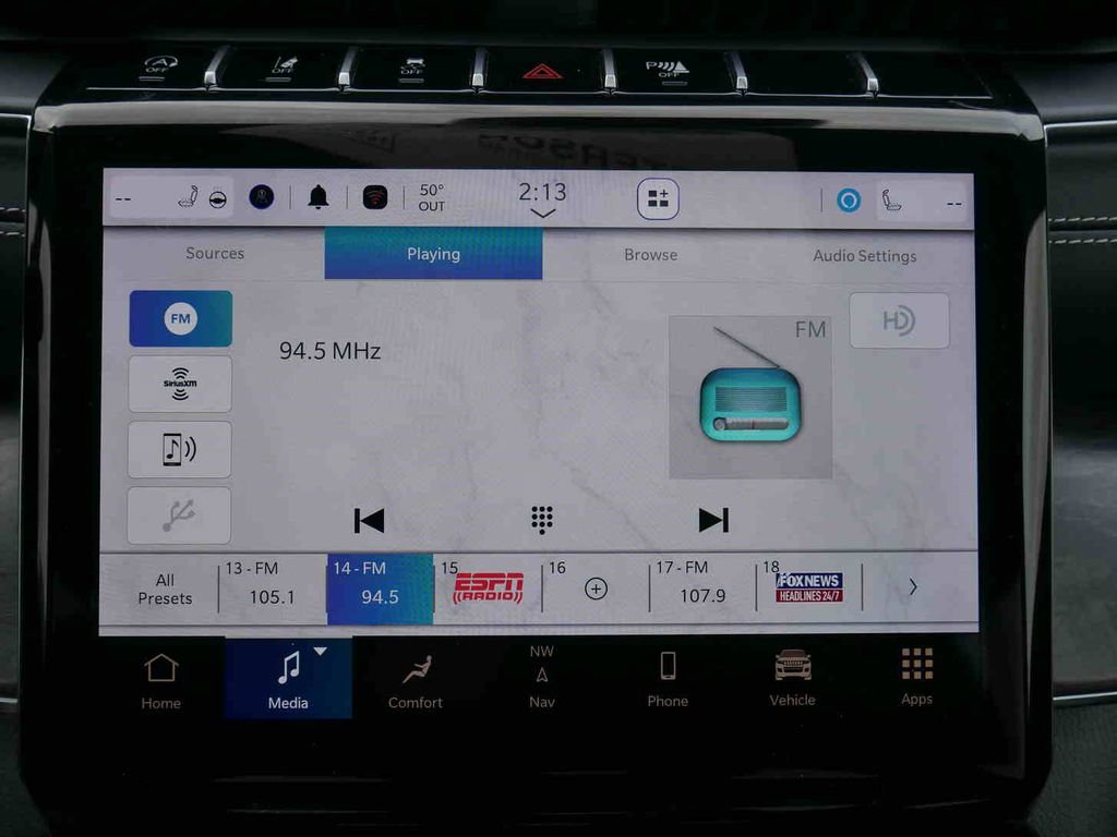 Used 2024 Jeep Grand Cherokee Overland image 32