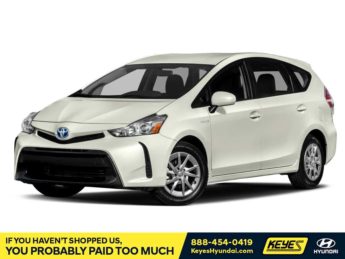 Used 2015 Toyota Prius V Four FWD image 1