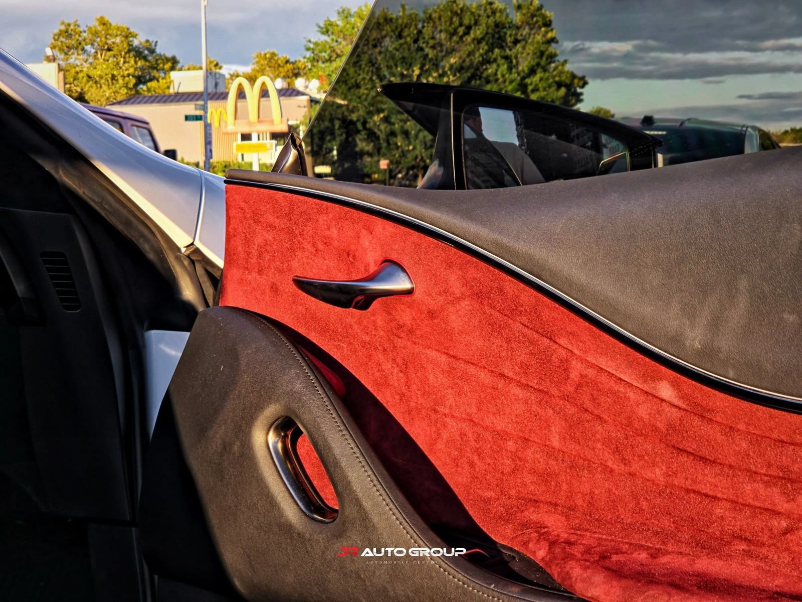 Used 2018 Lexus LC 500 Coupe w/ Touring Package RWD image 36