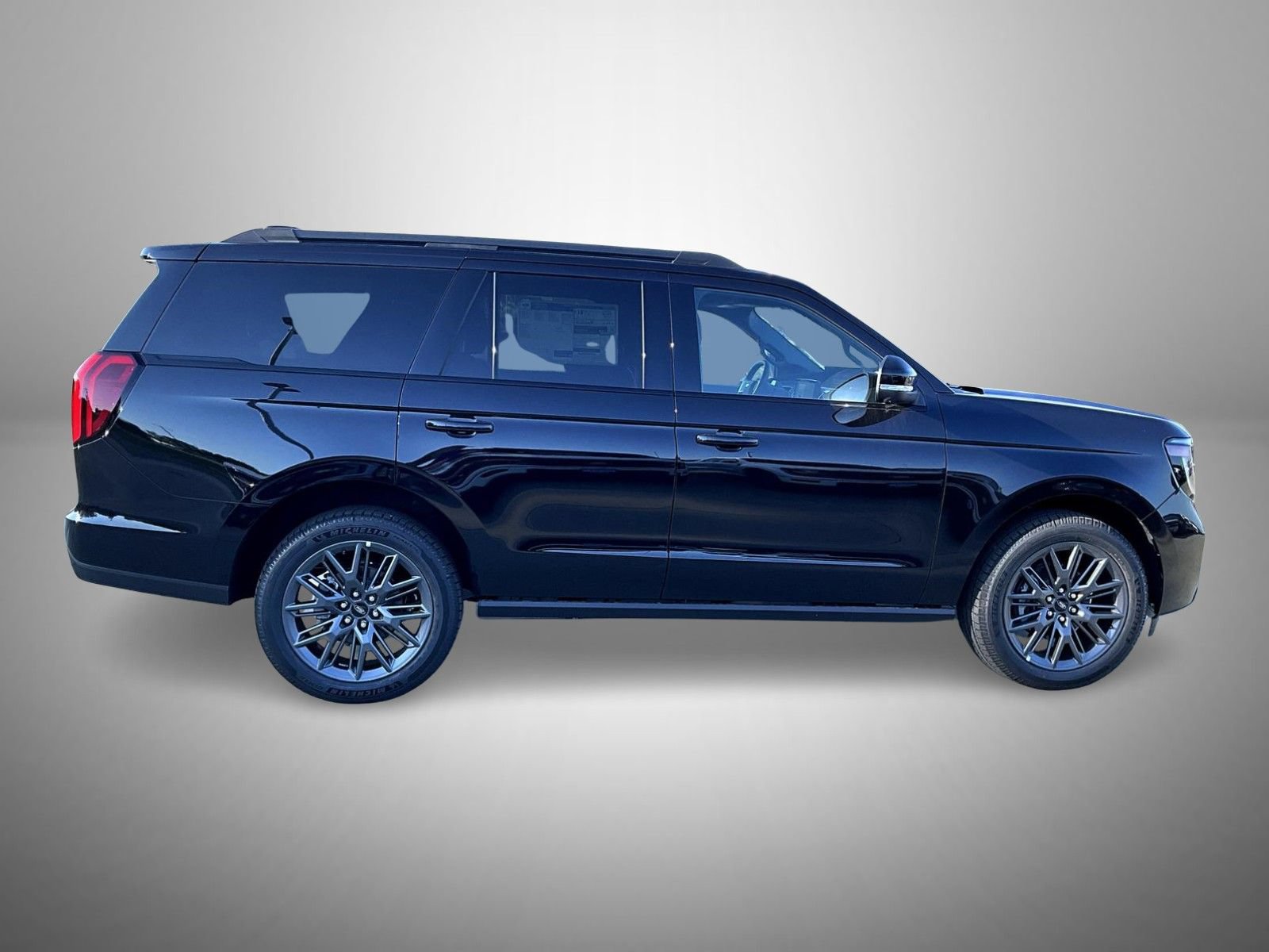 New 2027 Ford Expedition Platinum w/ Stealth Appearance Package AWD/4WD image 4