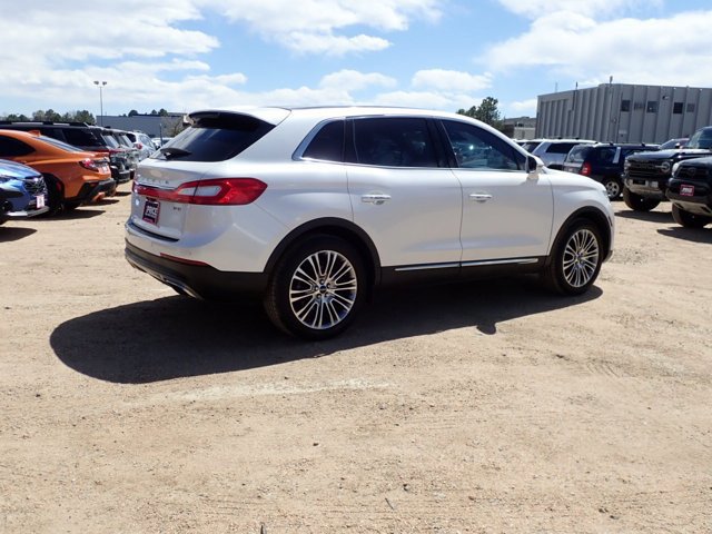 Used 2016 Lincoln MKX Reserve w/ Climate Package AWD/4WD image 4