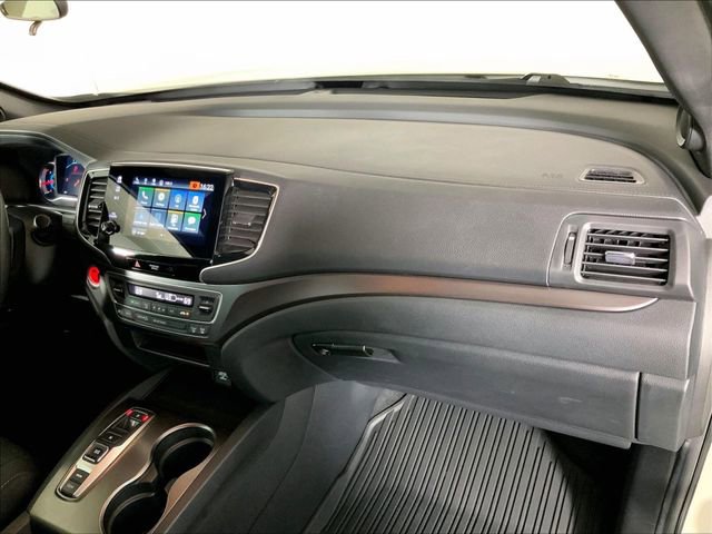 Used 2021 Honda Passport Sport image 17