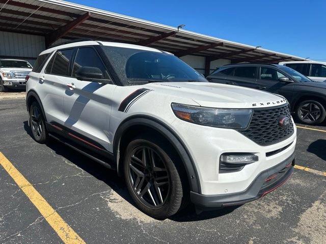 Used 2021 Ford Explorer ST w/ Equipment Group 401A AWD/4WD image 2