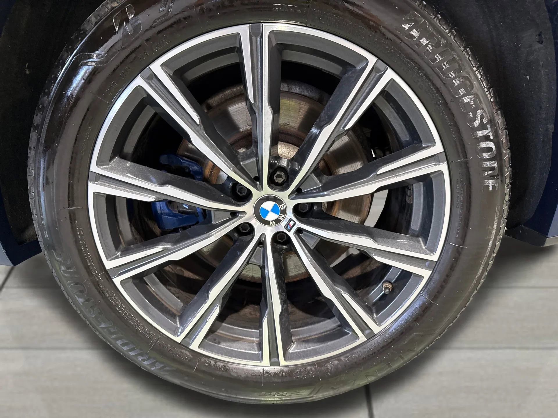 Used 2020 BMW X5 xDrive40i w/ M Sport Package AWD/4WD image 26