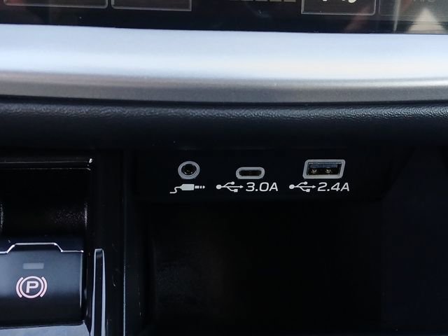 Certified 2025 Subaru Outback Touring XT AWD/4WD image 15