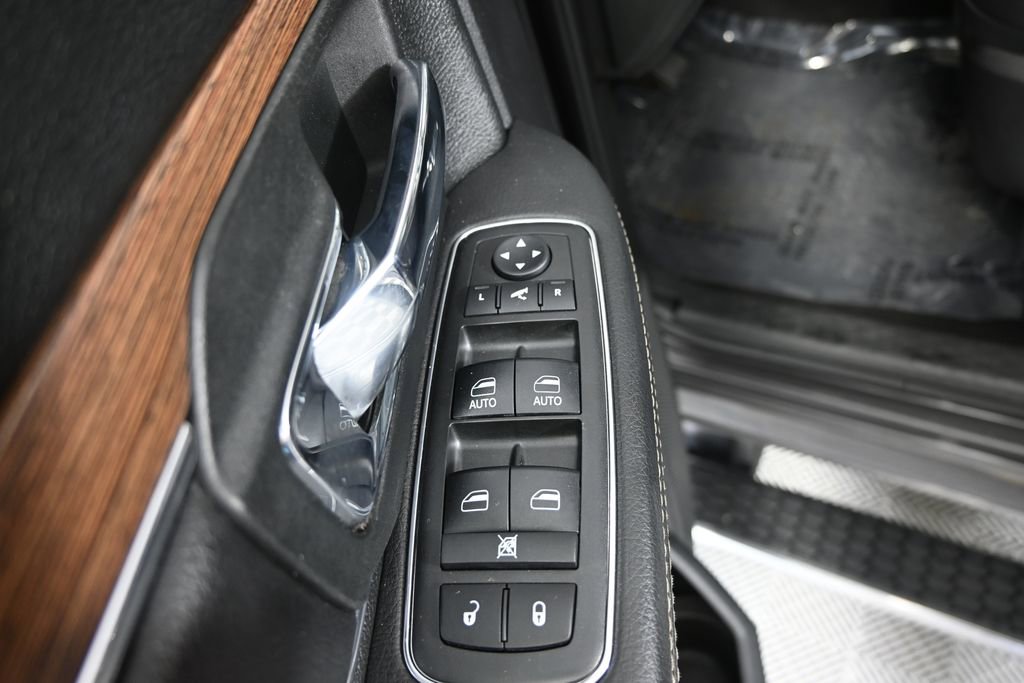 Used 2018 RAM 2500 Laramie image 19