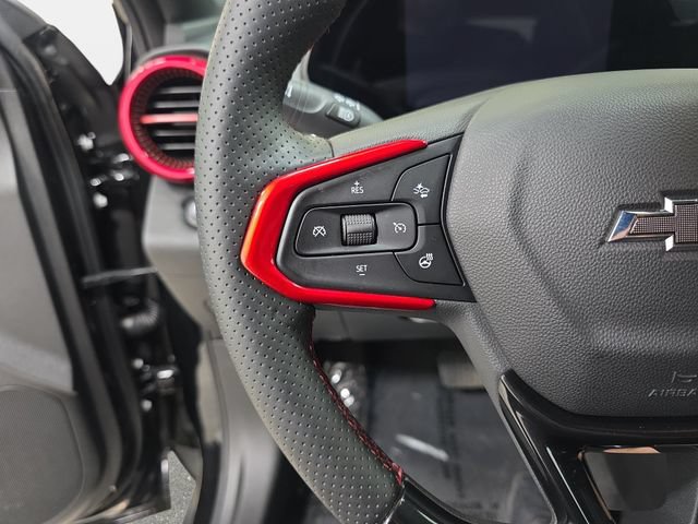 Used 2025 Chevrolet Trax RS w/ Driver Confidence Package FWD image 17