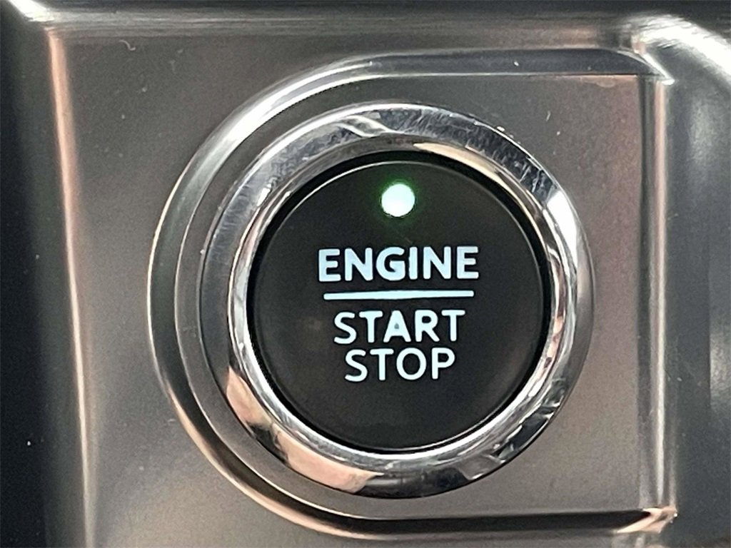 Used 2023 Ford F150 Lariat w/ Equipment Group 502A High image 27