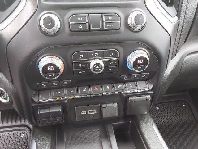 Used 2021 GMC Sierra 1500 AT4 w/ AT4 Premium Package AWD/4WD image 35