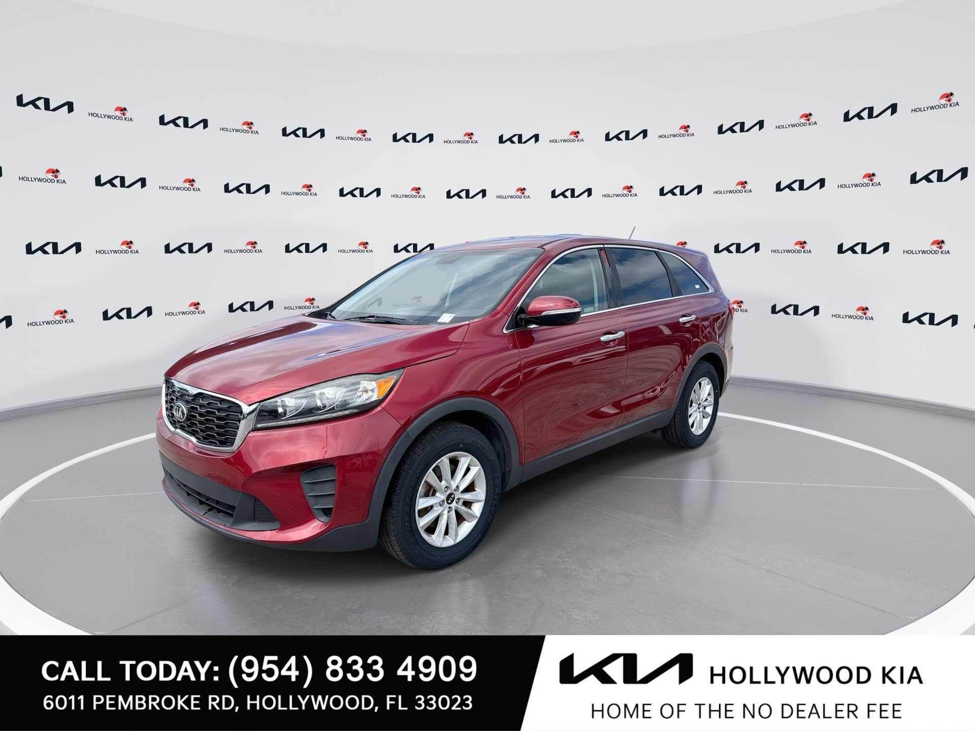 Used 2019 Kia Sorento FWD image 4