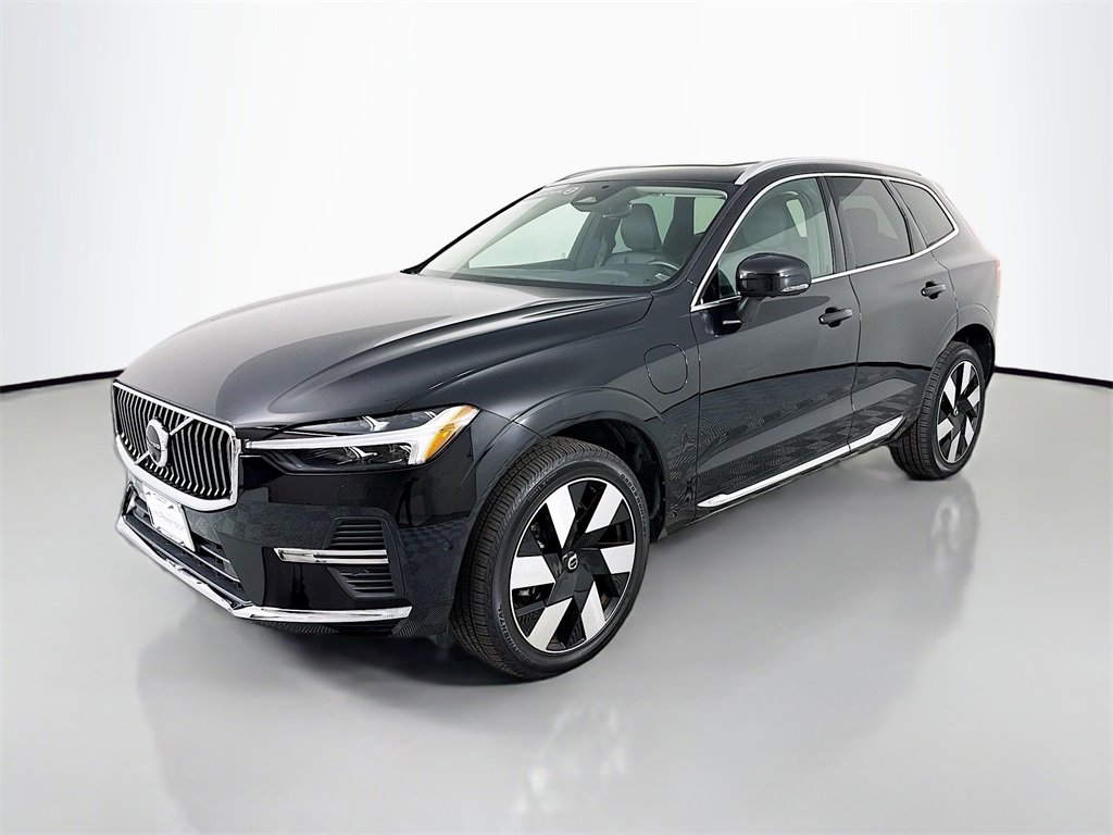 Used 2023 Volvo XC60 T8 Plus