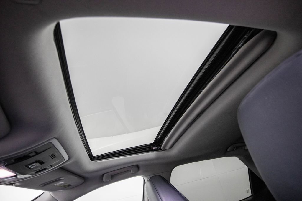 Used 2022 Lexus RX 450h AWD w/ Premium Package image 26