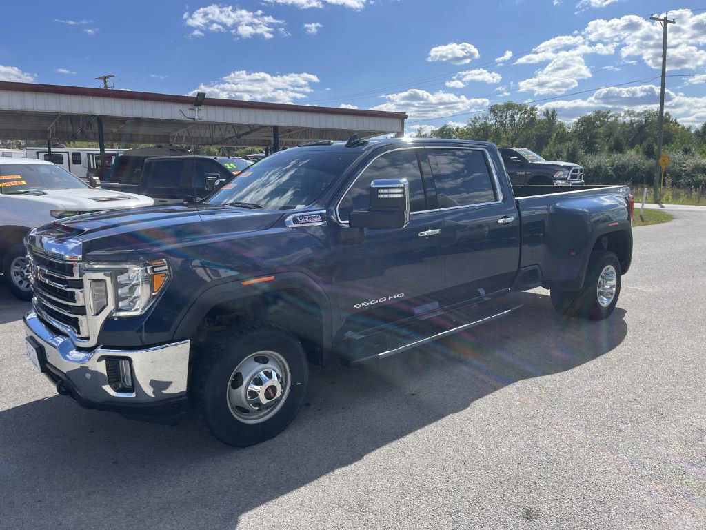 Used 2022 GMC Sierra 3500 SLT w/ SLT Premium Package image 5