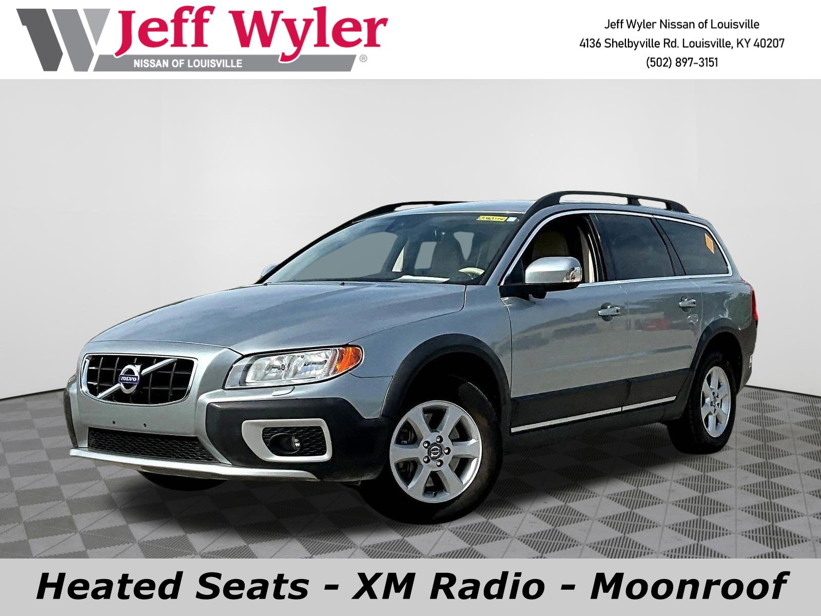 Used 2013 Volvo XC70 3.2 image 1
