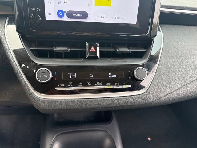 Used 2024 Toyota Corolla LE FWD image 18