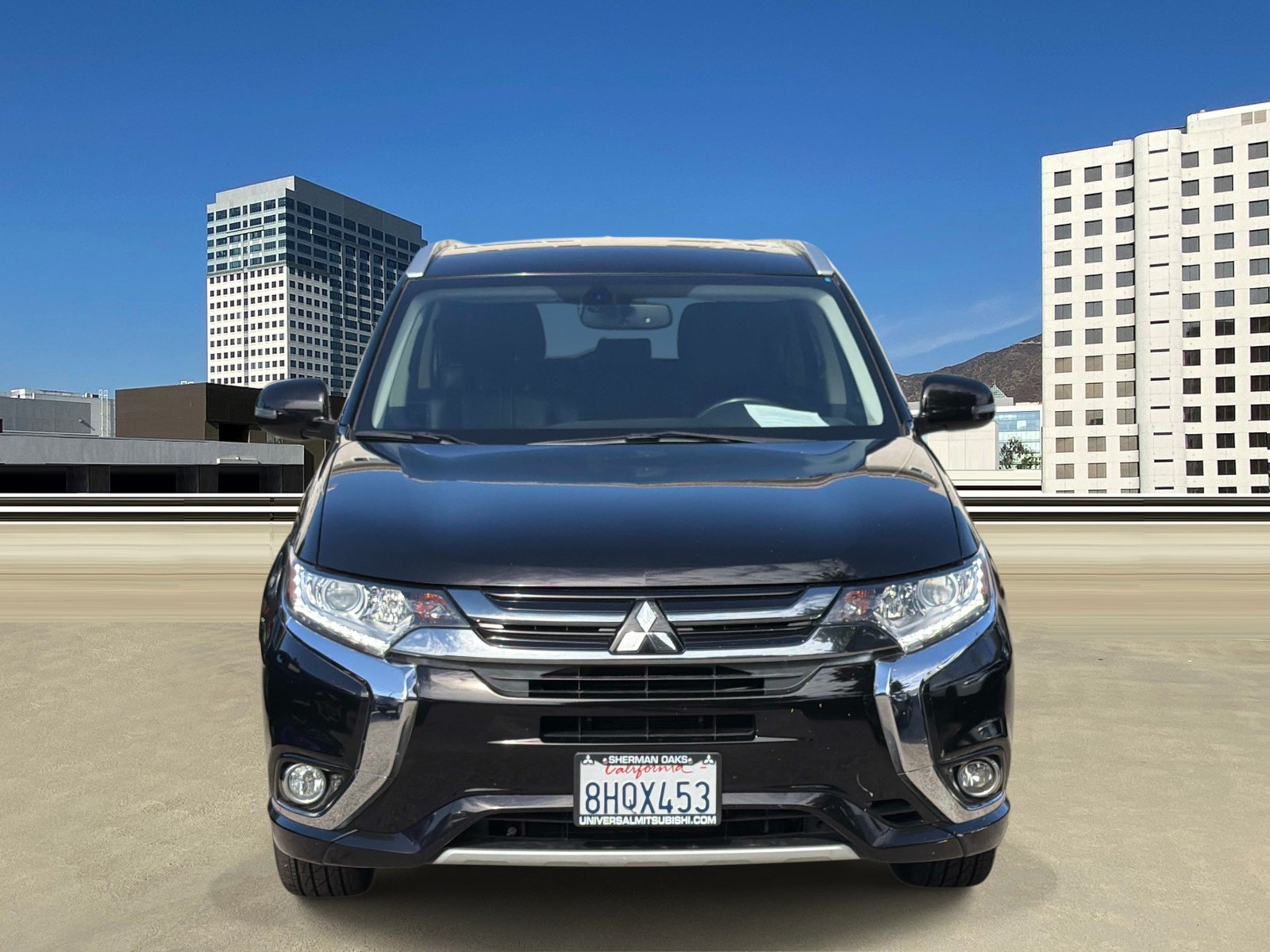 Used 2018 Mitsubishi Outlander SEL AWD/4WD image 2