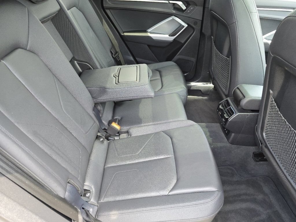 Used 2025 Audi Q3 2.0T Premium AWD/4WD image 22
