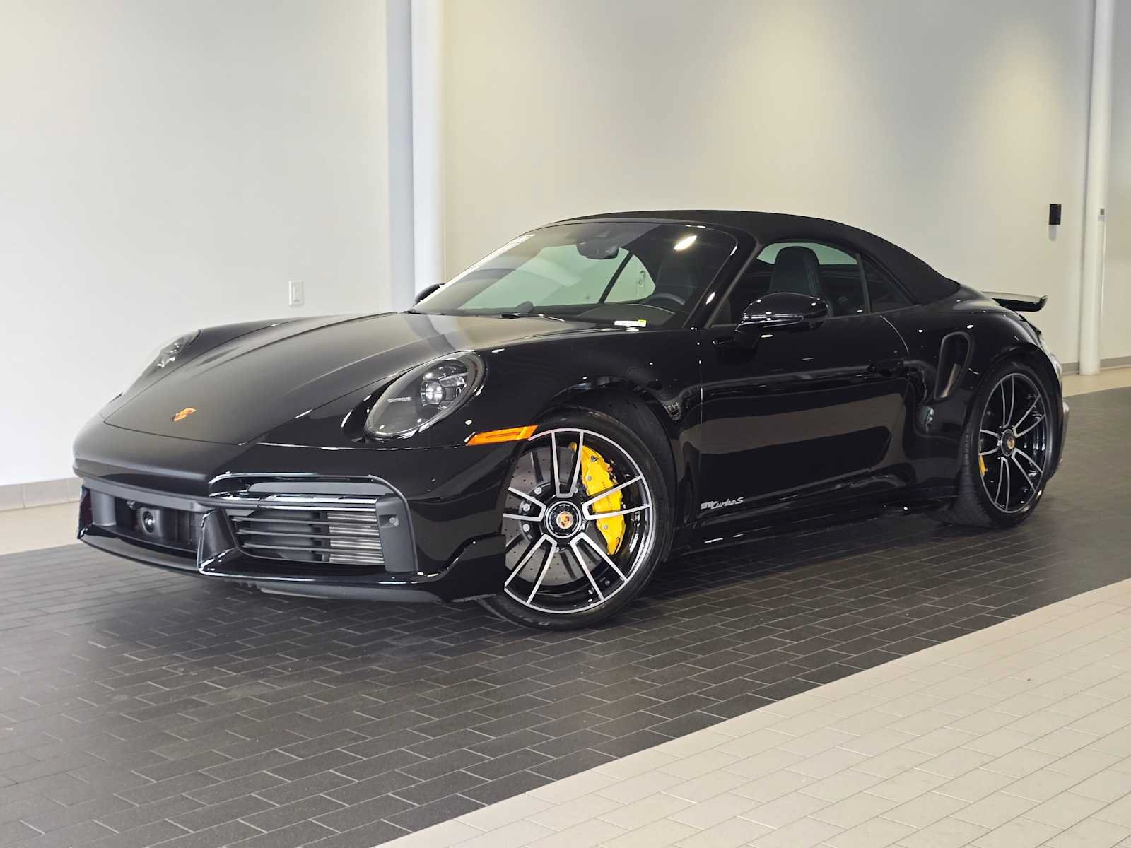 Used 2025 Porsche 911 Turbo S AWD/4WD image 1