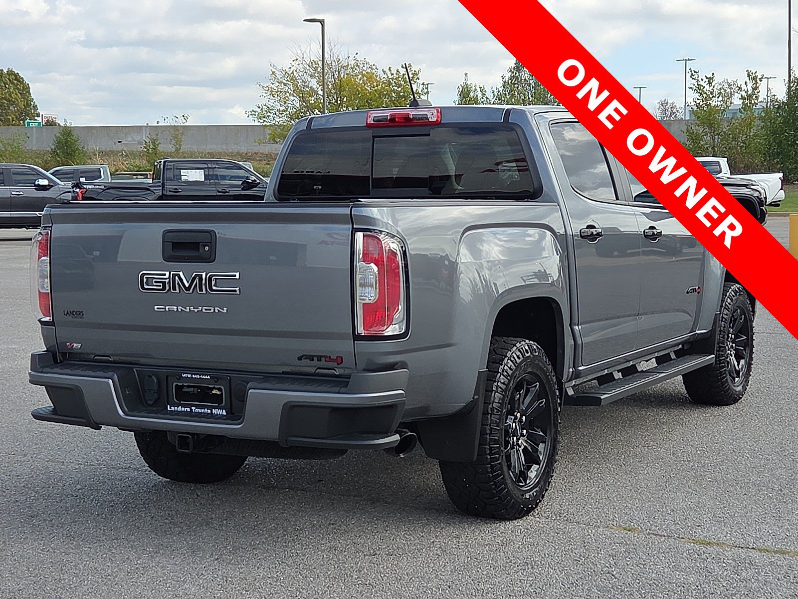 Used 2022 GMC Canyon AT4 AWD/4WD image 5