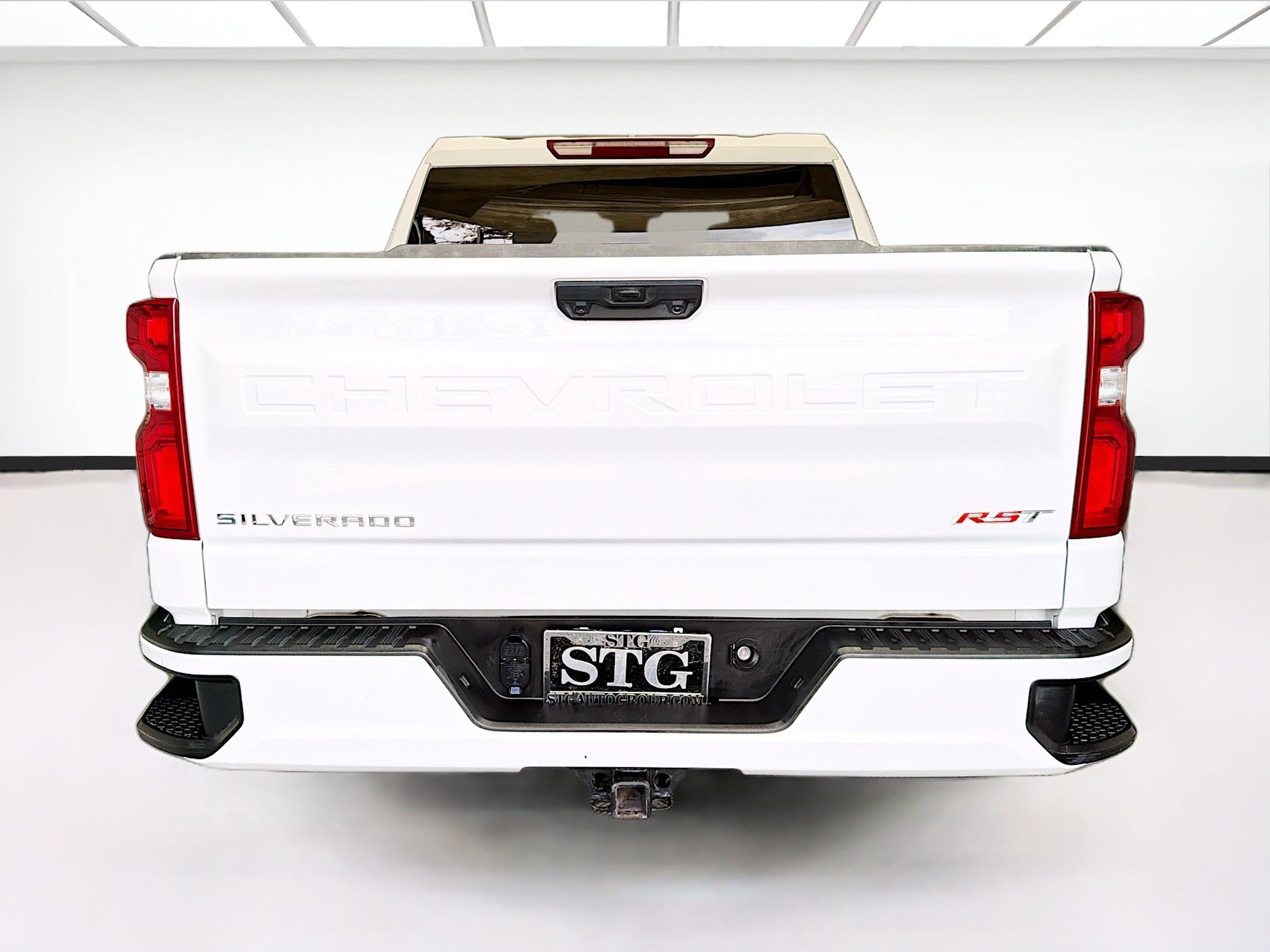 Used 2025 Chevrolet Silverado 1500 RST AWD/4WD image 5