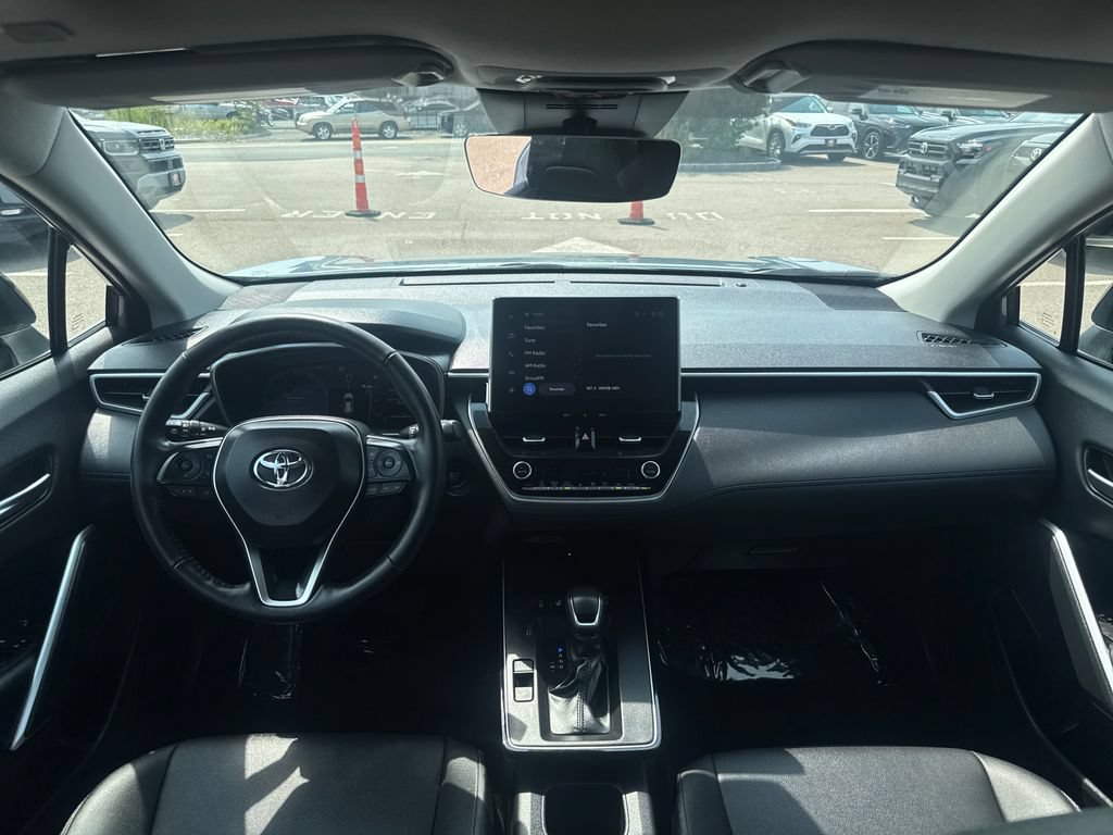 Used 2026 Toyota Corolla Cross XLE w/ Convenience Package AWD/4WD image 12