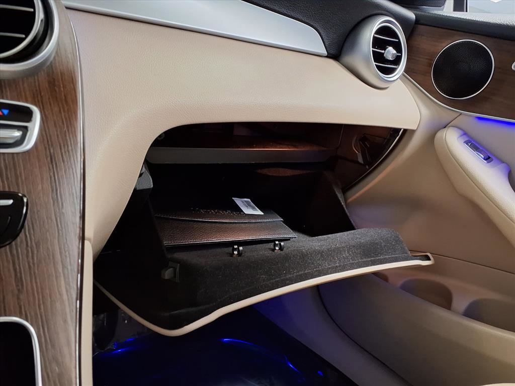 Used 2022 Mercedes-Benz GLC 300 4MATIC image 27