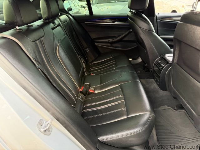 Used 2019 BMW 530e w/ Premium Package image 16