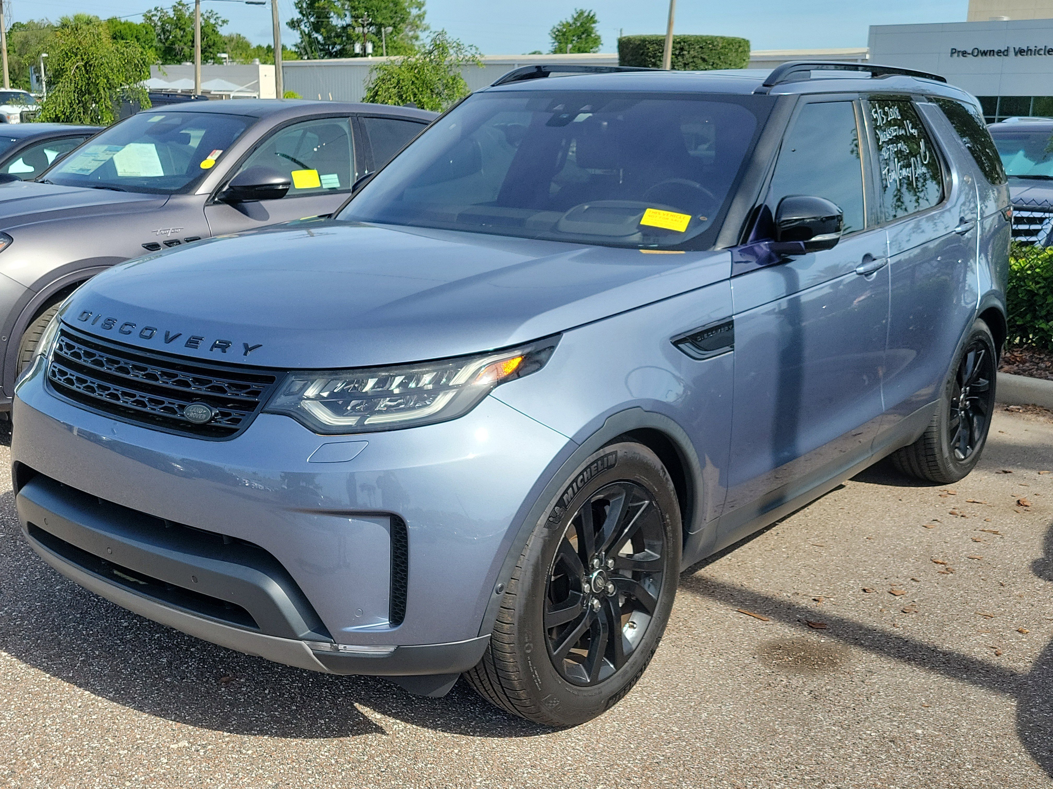 Used 2018 Land Rover Discovery HSE Luxury