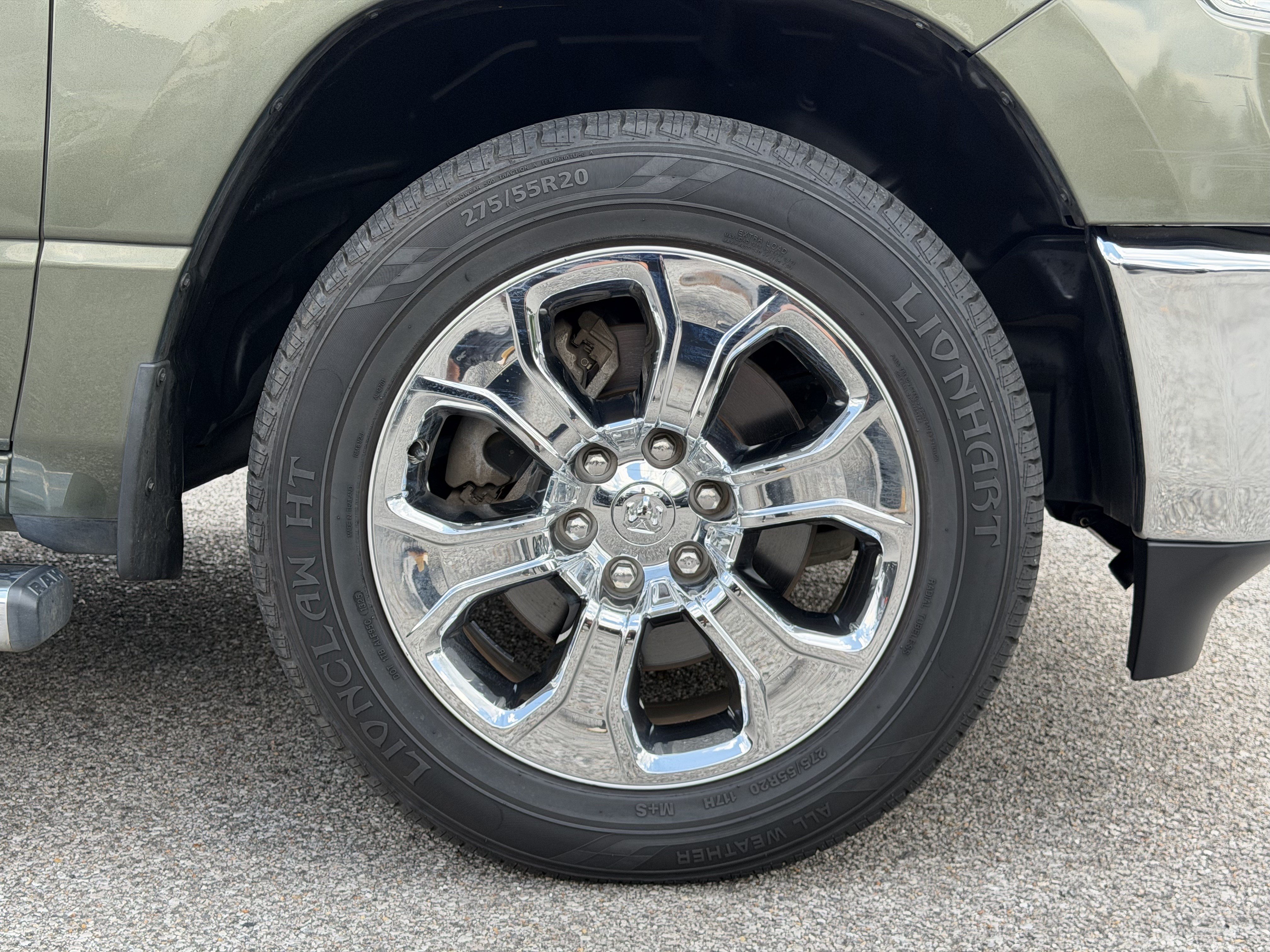Used 2020 RAM 1500 Big Horn RWD image 13