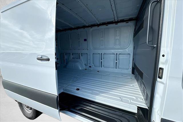 New 2026 Mercedes-Benz Sprinter 2500 image 22
