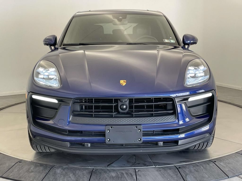 Certified 2023 Porsche Macan AWD/4WD image 10