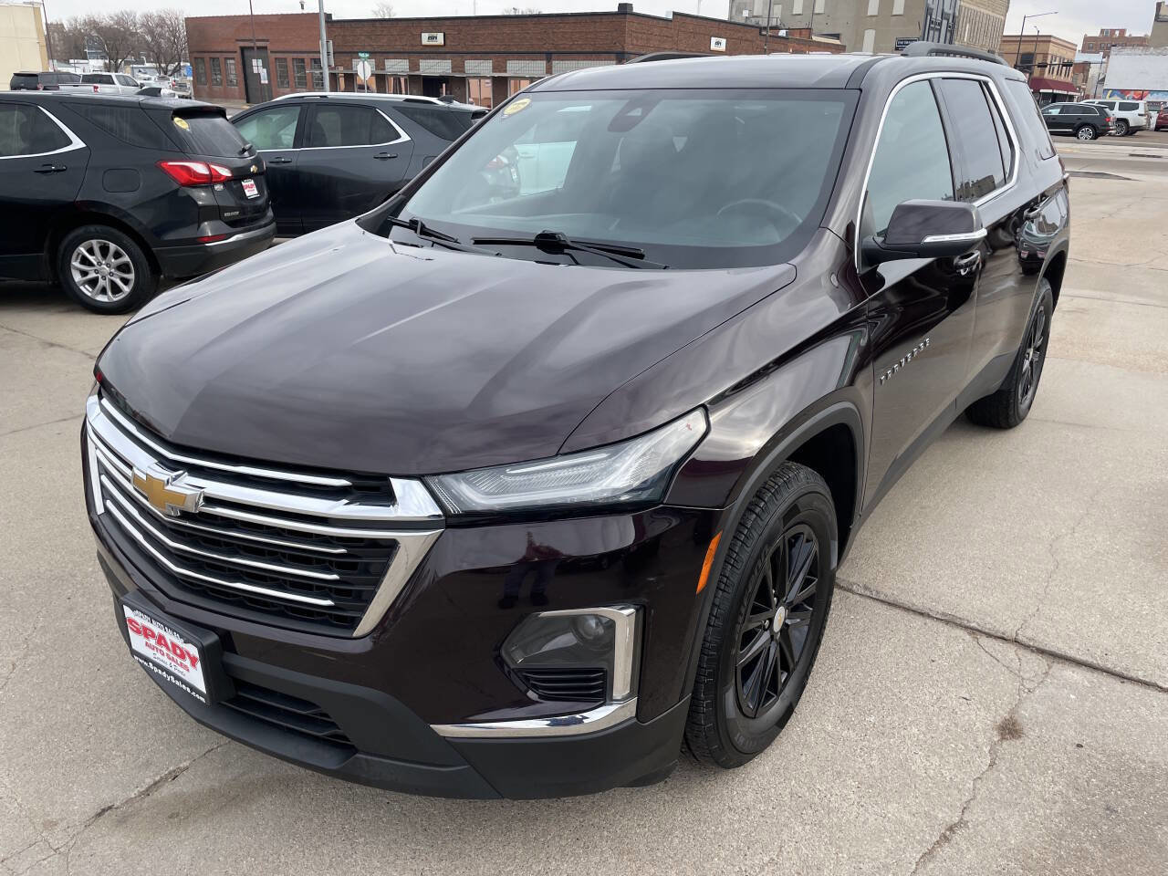 Used 2022 Chevrolet Traverse LT image 2