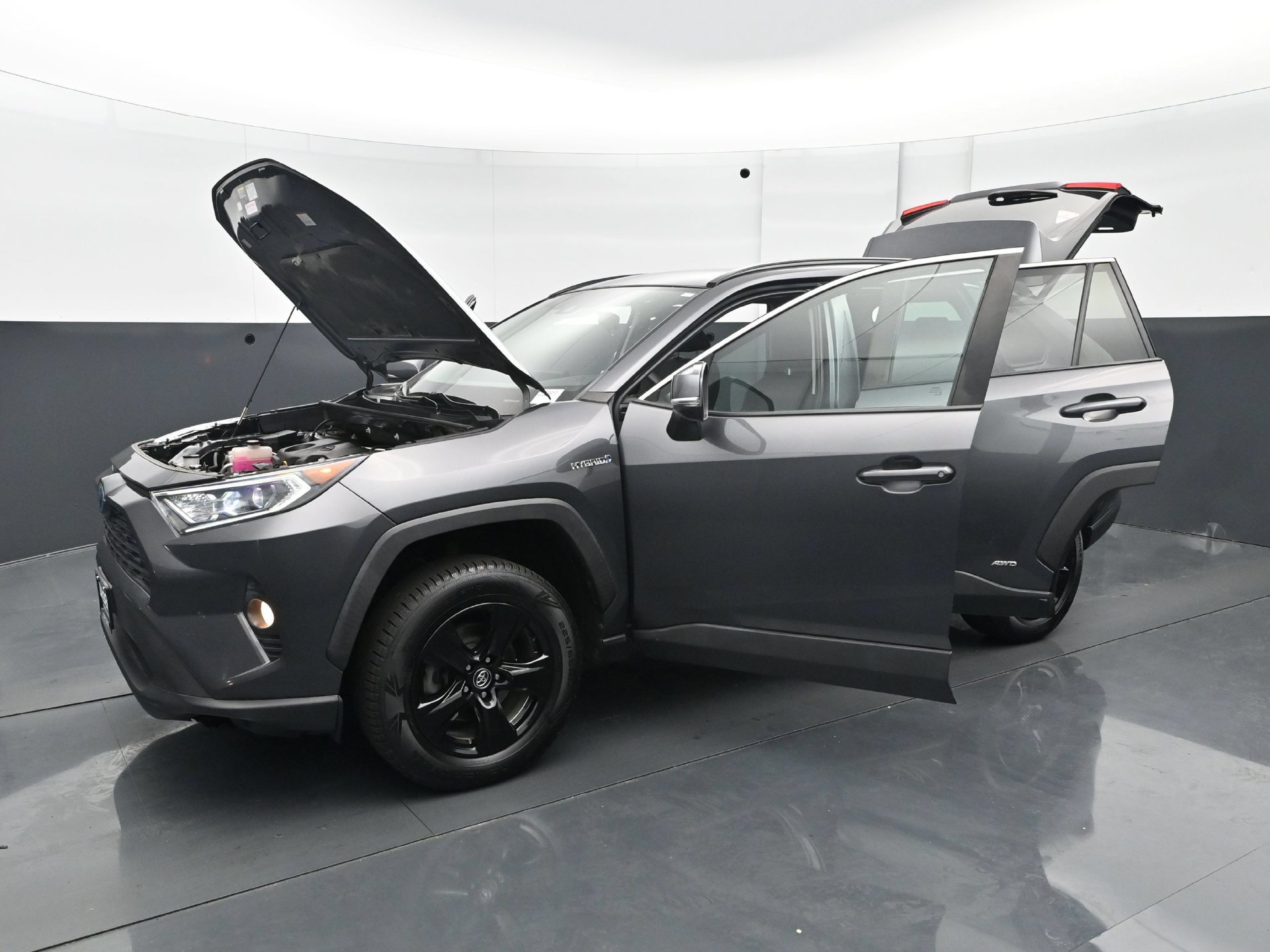 Used 2020 Toyota RAV4 XLE w/ Convenience Package AWD/4WD image 31