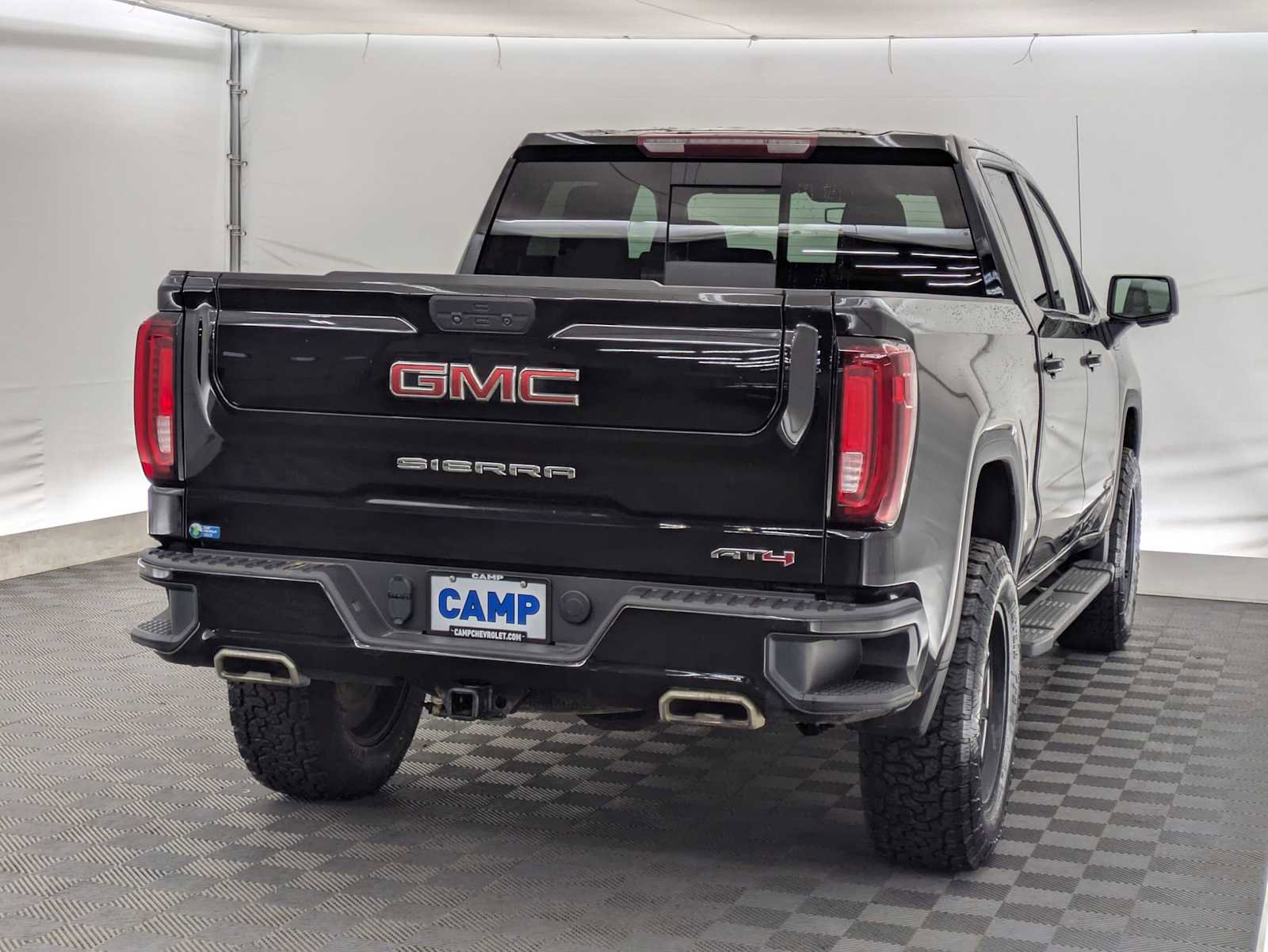 Used 2022 GMC Sierra 1500 AT4 w/ AT4 Preferred Package AWD/4WD image 6