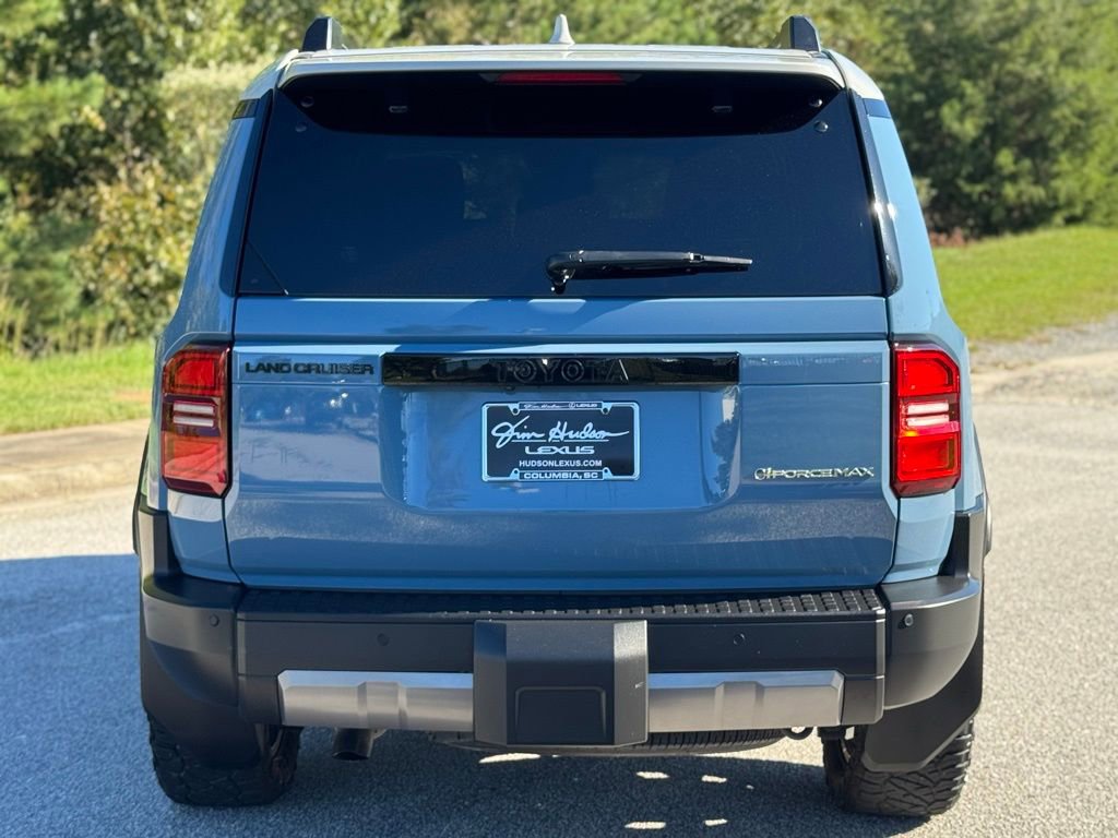 Used 2024 Toyota Land Cruiser image 14
