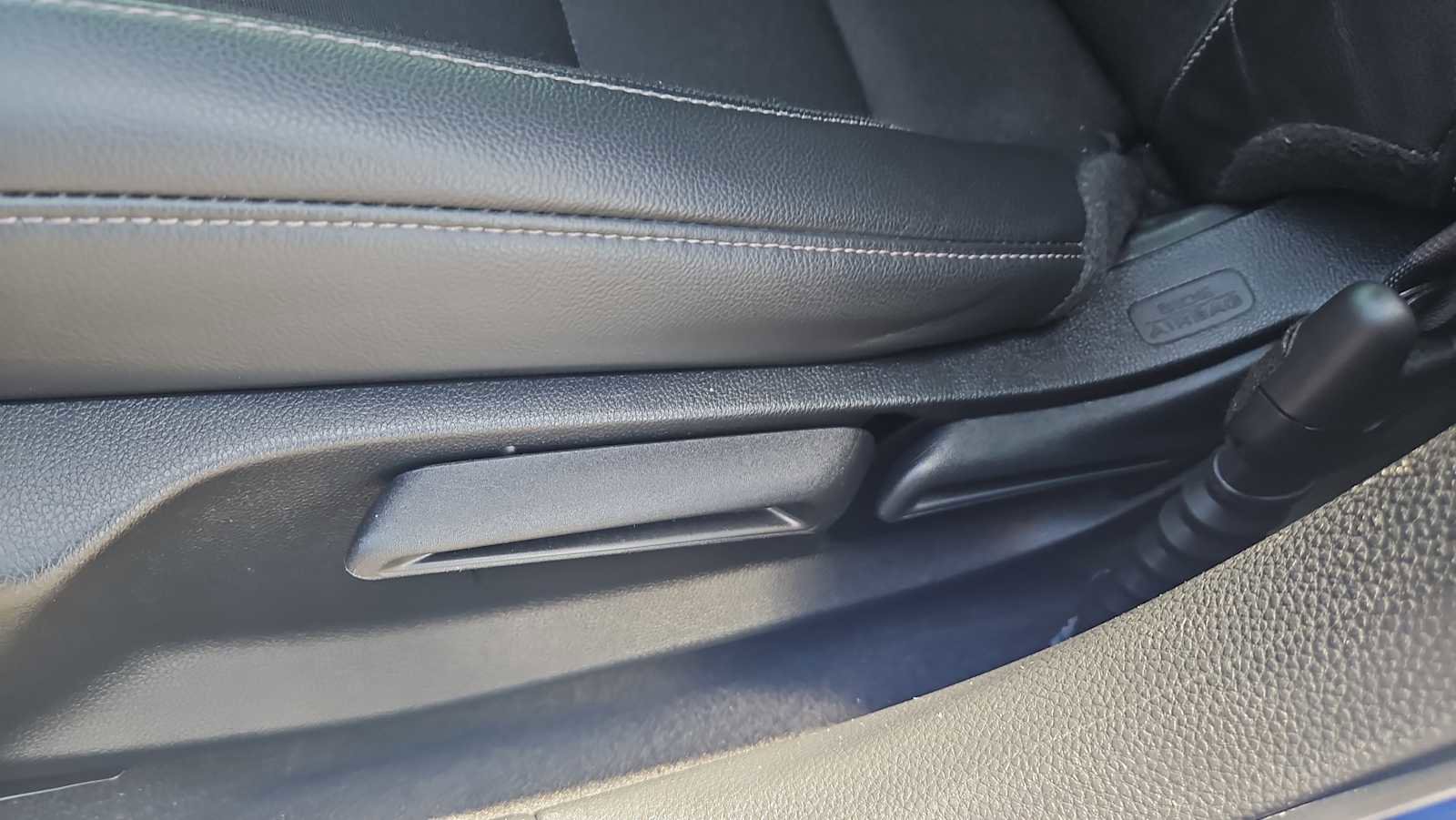 Used 2022 Honda Civic Sport image 14