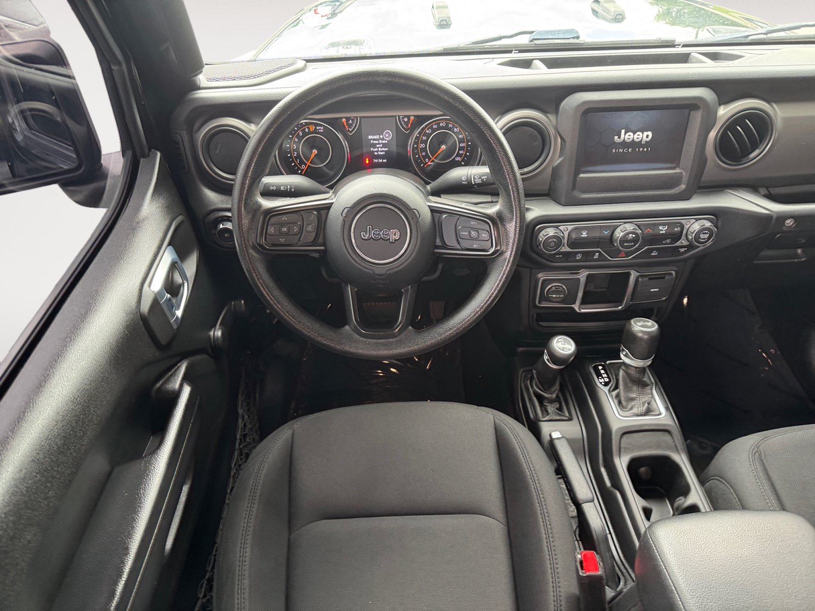 Used 2022 Jeep Wrangler Unlimited Sport AWD/4WD image 10
