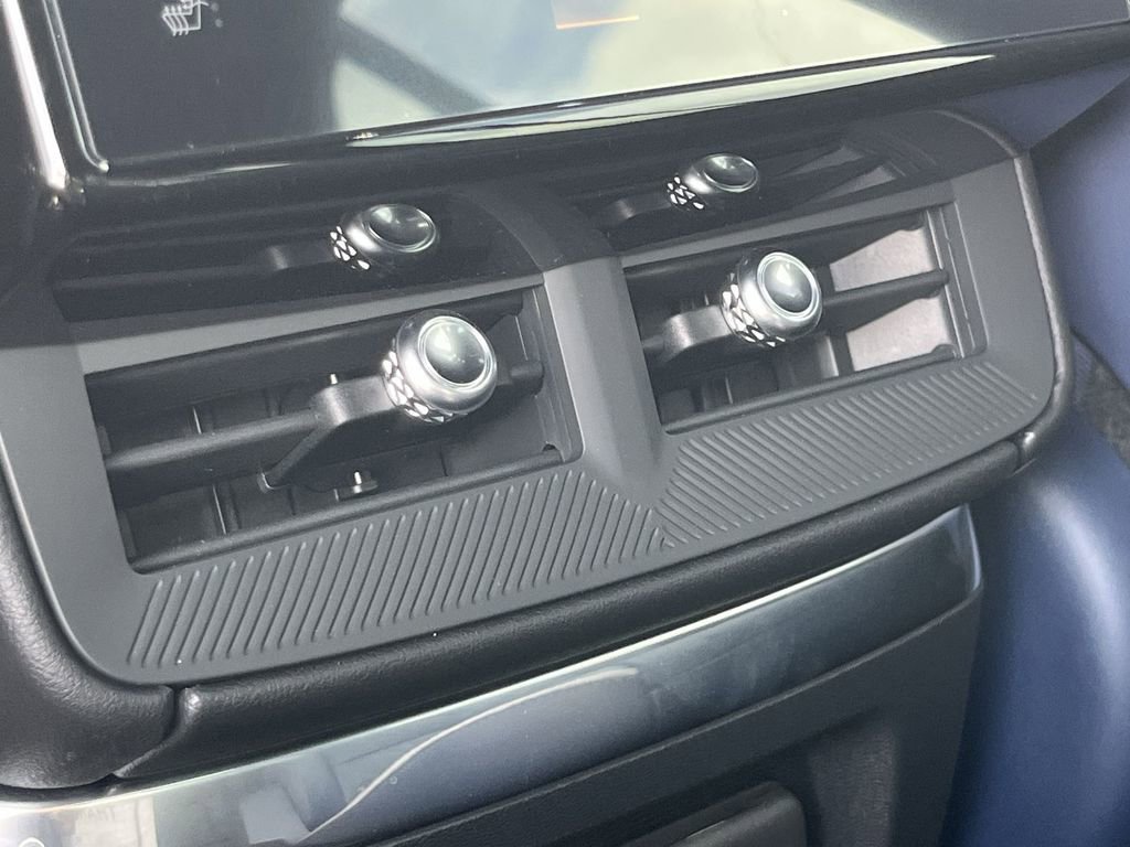 New 2026 Cadillac Vistiq Premium Luxury image 13