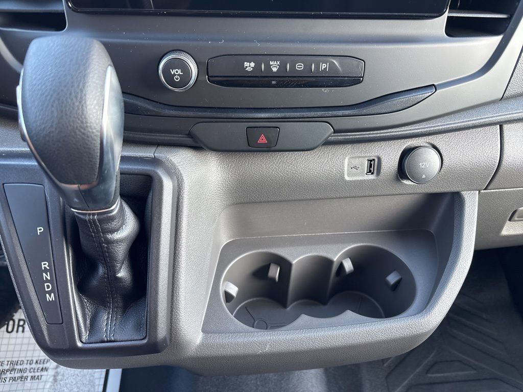 New 2026 Ford Transit 250 148 Medium Roof image 19